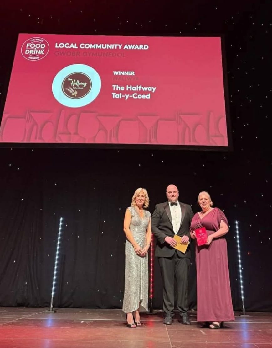 The Halfway Tal-y-Coed accepting the Local Community Award at the Wales Food & Drink Awards